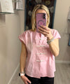 Camicia con chiusura alamari .