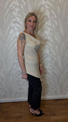 Blusa con taglio a punta