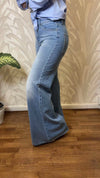 Jeans a zampa