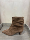Stivaletto basso in camoscio