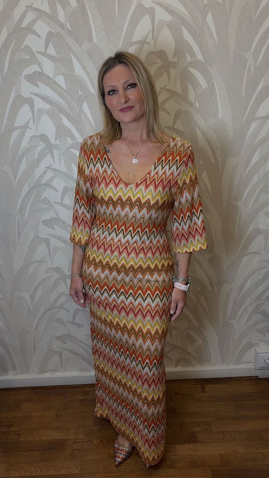 Abito Lungo con Fantasia Zig-Zag Multicolor |