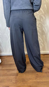 Pantalone gamba larga