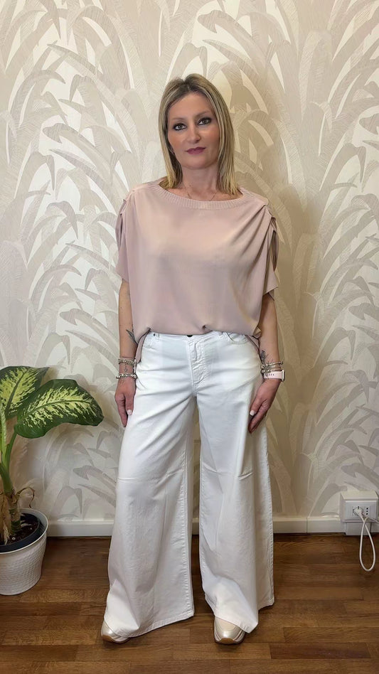 Jeans Pantagonna in rosa e in bianco