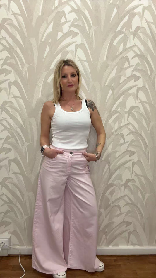 Jeans Pantagonna in rosa e in bianco