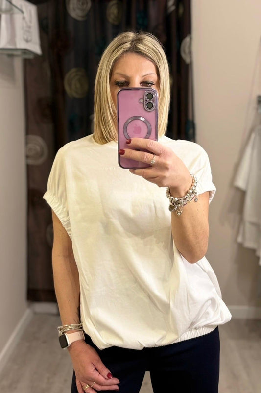 T-shirt con arricciatura sul fondo
