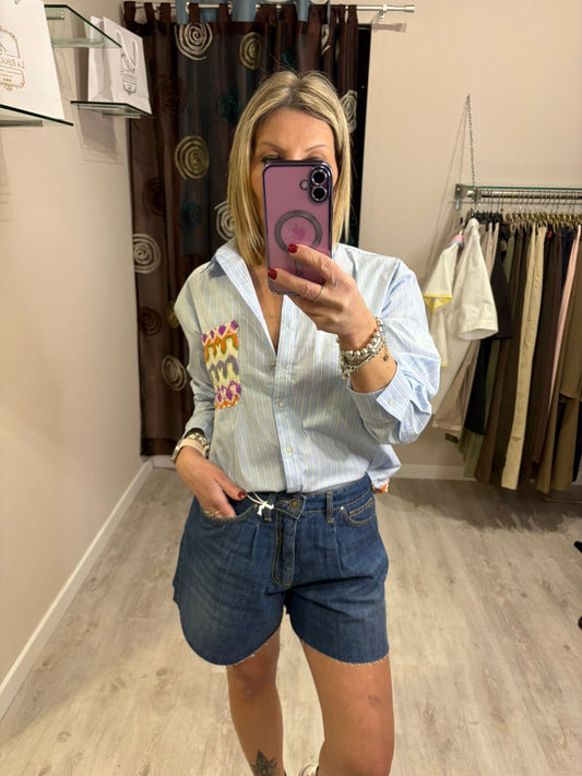 Pantaloncino con pinces
